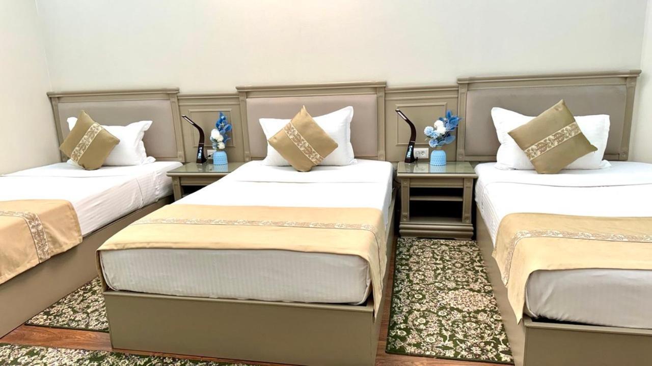 Khujand Deluxe Hotel Екстер'єр фото